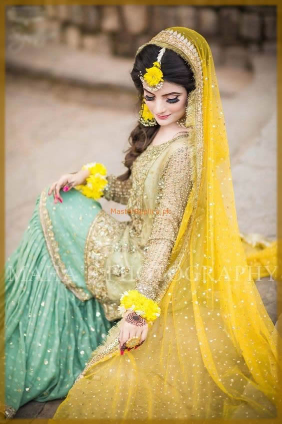 Best mehndi dresses hotsell