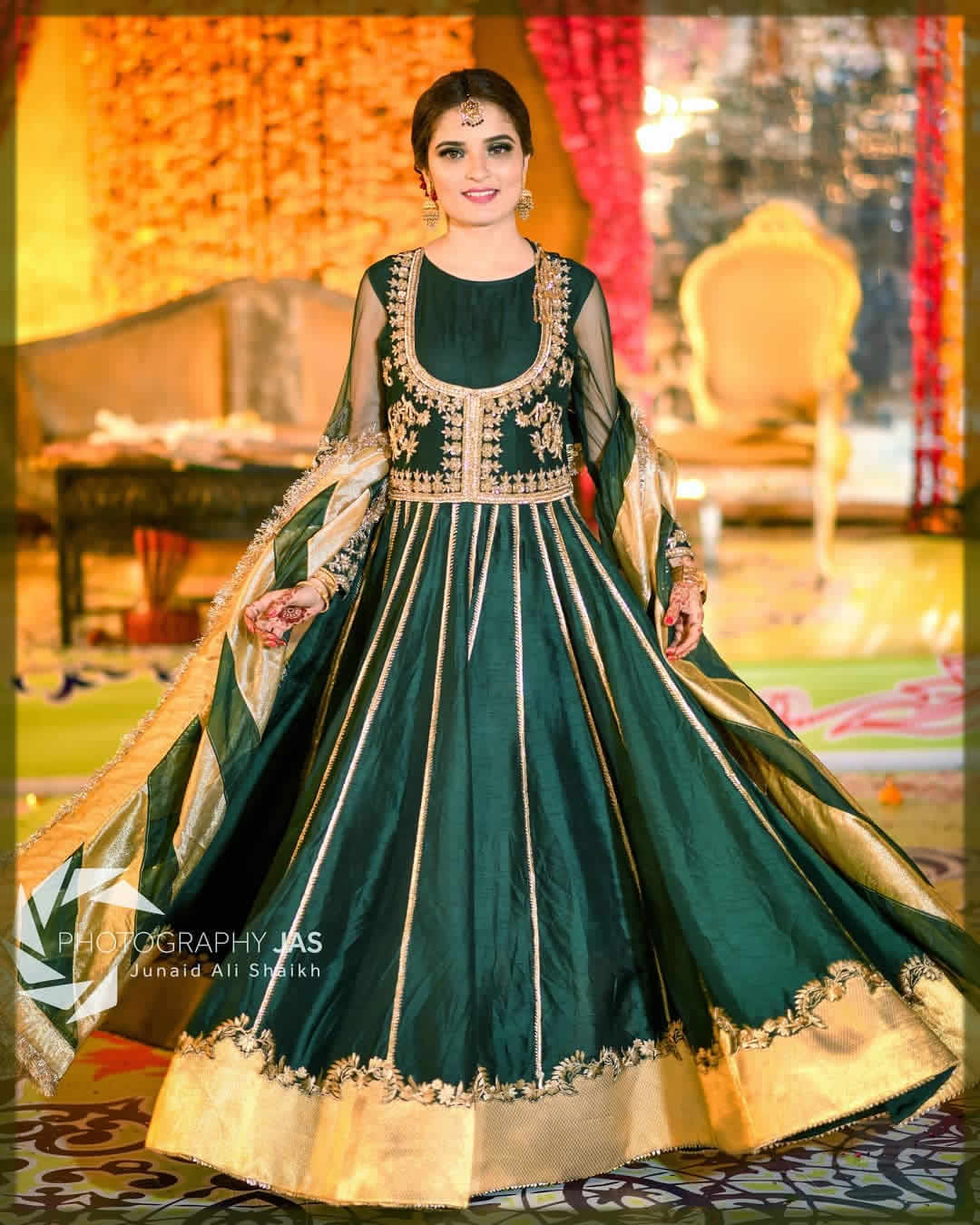 Stylish mehndi dresses hot sale
