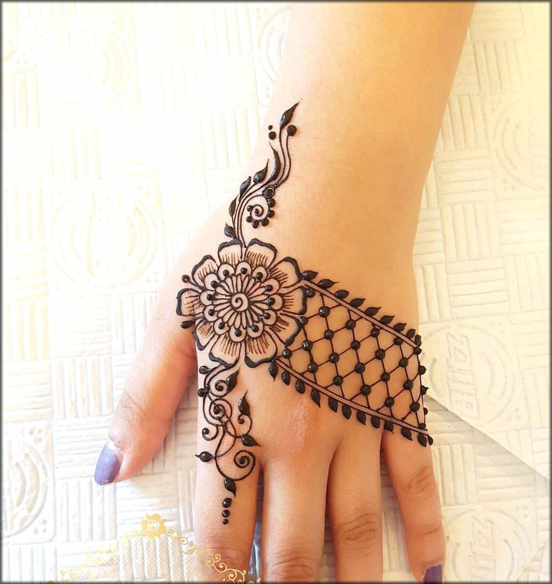 Arabic Mehndi Design For Back Hand