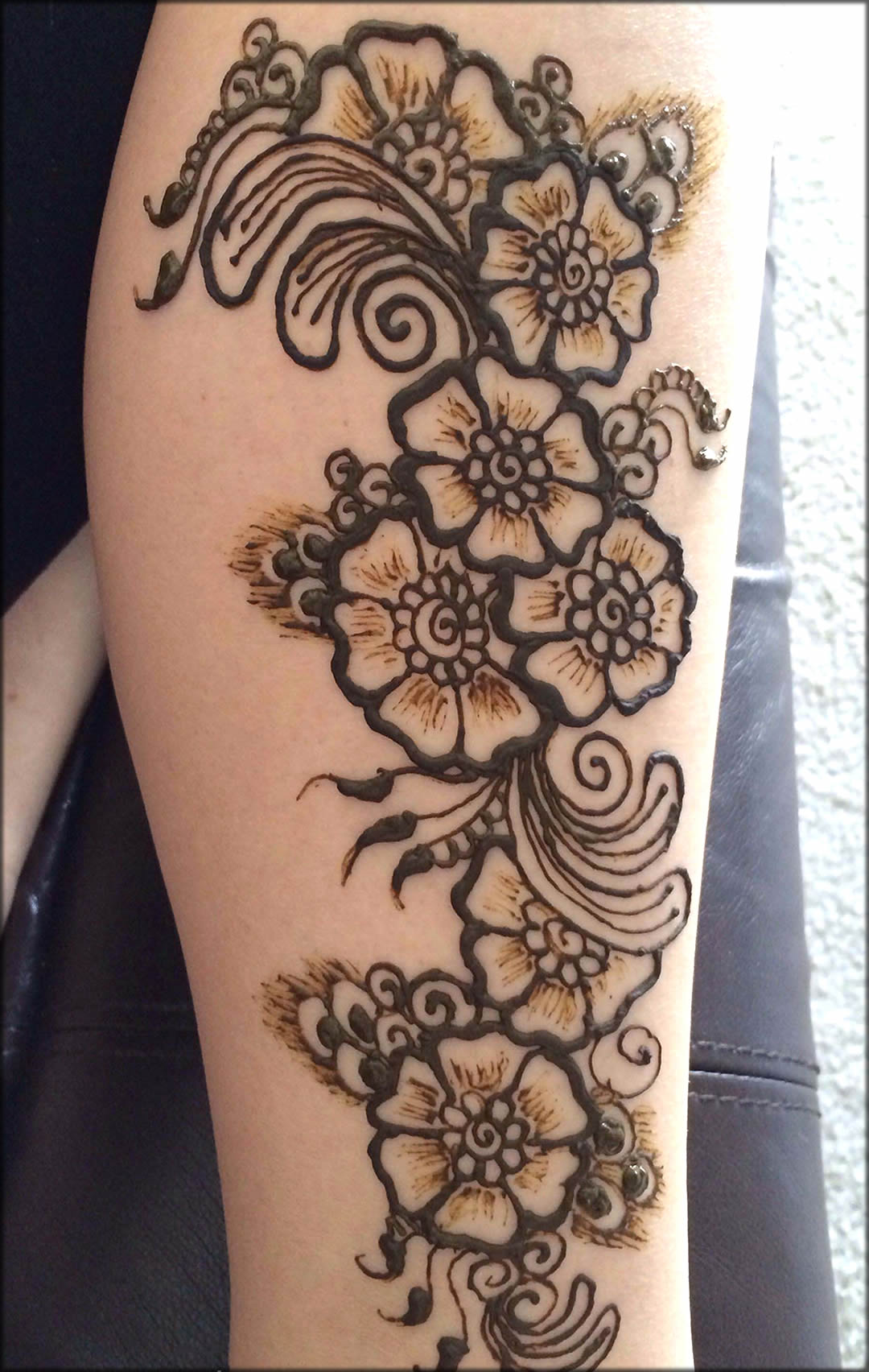 Floral Henna Art