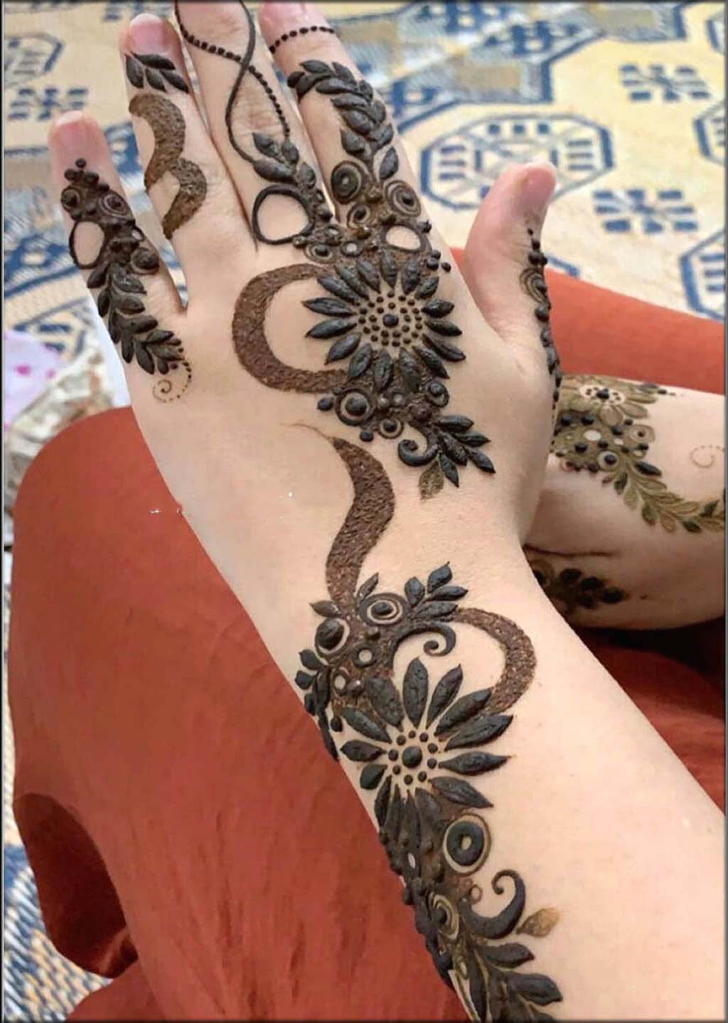 Latest Pakistani Mehndi Designs 2021 for Eid and Wedding Events