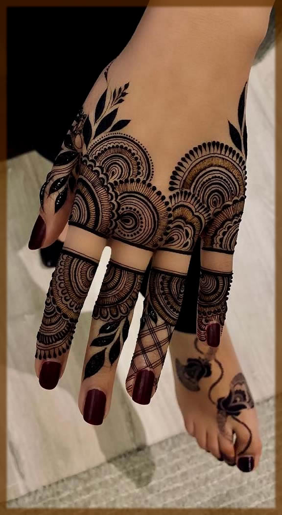 26 Stunning Finger Mehndi Designs Trending In 21 26 Stunning Finger Mehndi Designs Trending In 21