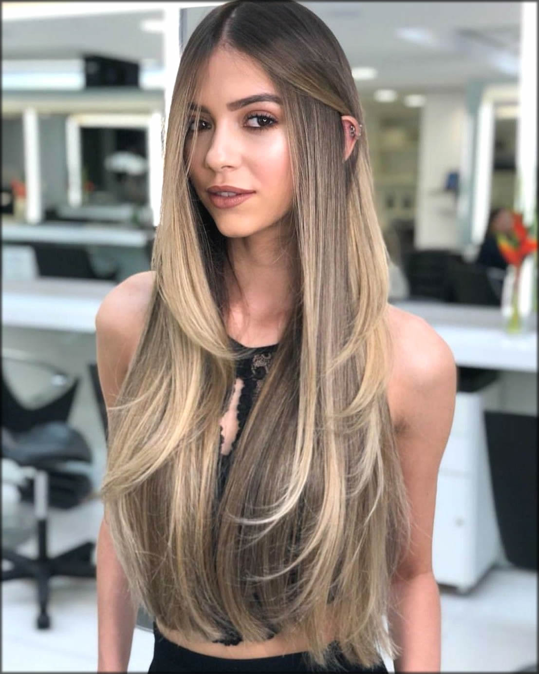 Trendy Long Hairstyles for Women to Try in 2022 [Haircuts for Long Hair]