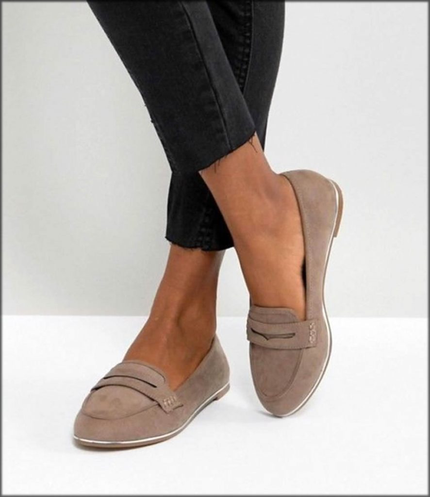 business casual with heels