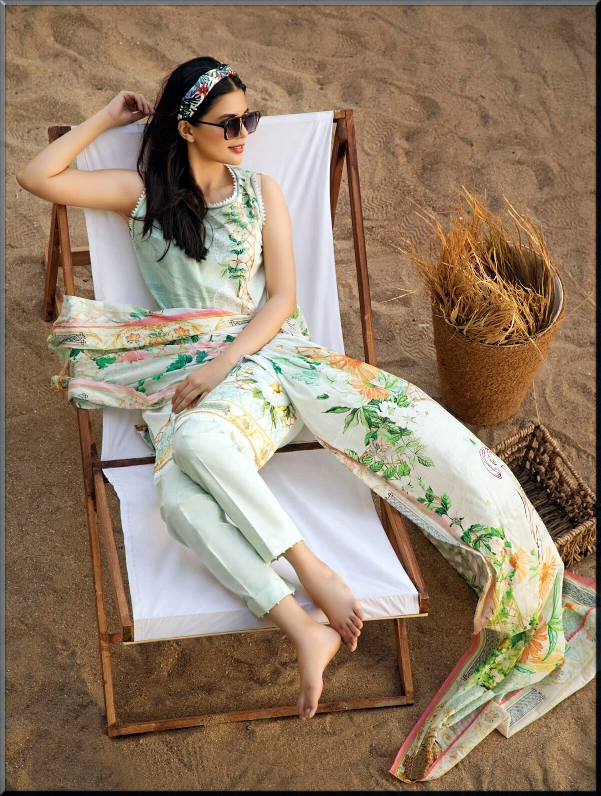 Vintage Tropical collections