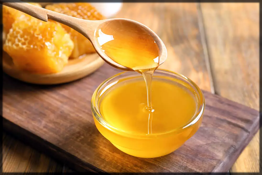 How To Remove Pimple Marks With Honey