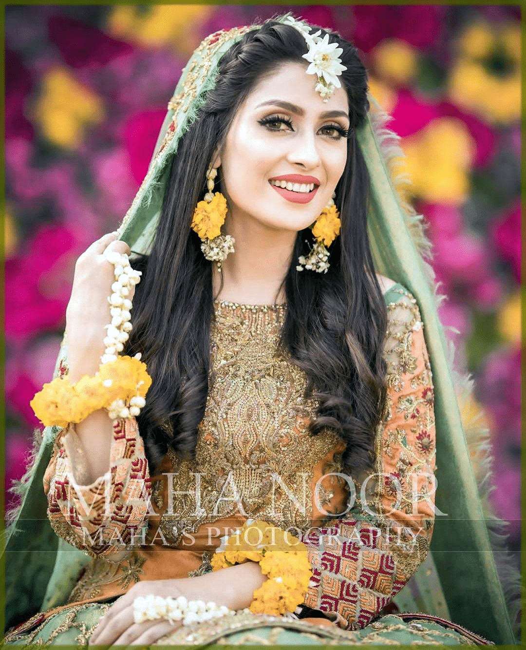 Latest Pakistani Bridal Hairstyles 2022 for Mehndi, Barat and Walima Latest Pakistani Bridal Hairstyles 2022 for Mehndi, Barat and Walima