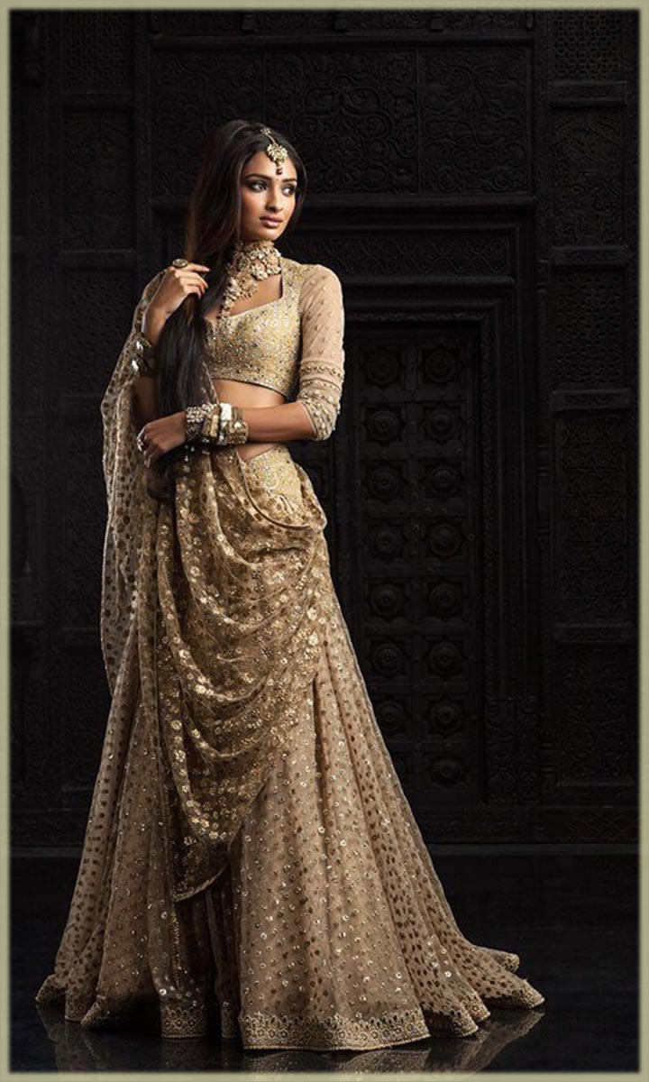 Georgette Designer Wedding Saree, Feature : Comfortable, Dry Cleaning,  Technics : Embroidery Work at Rs 2,000 / Piece in Agra
