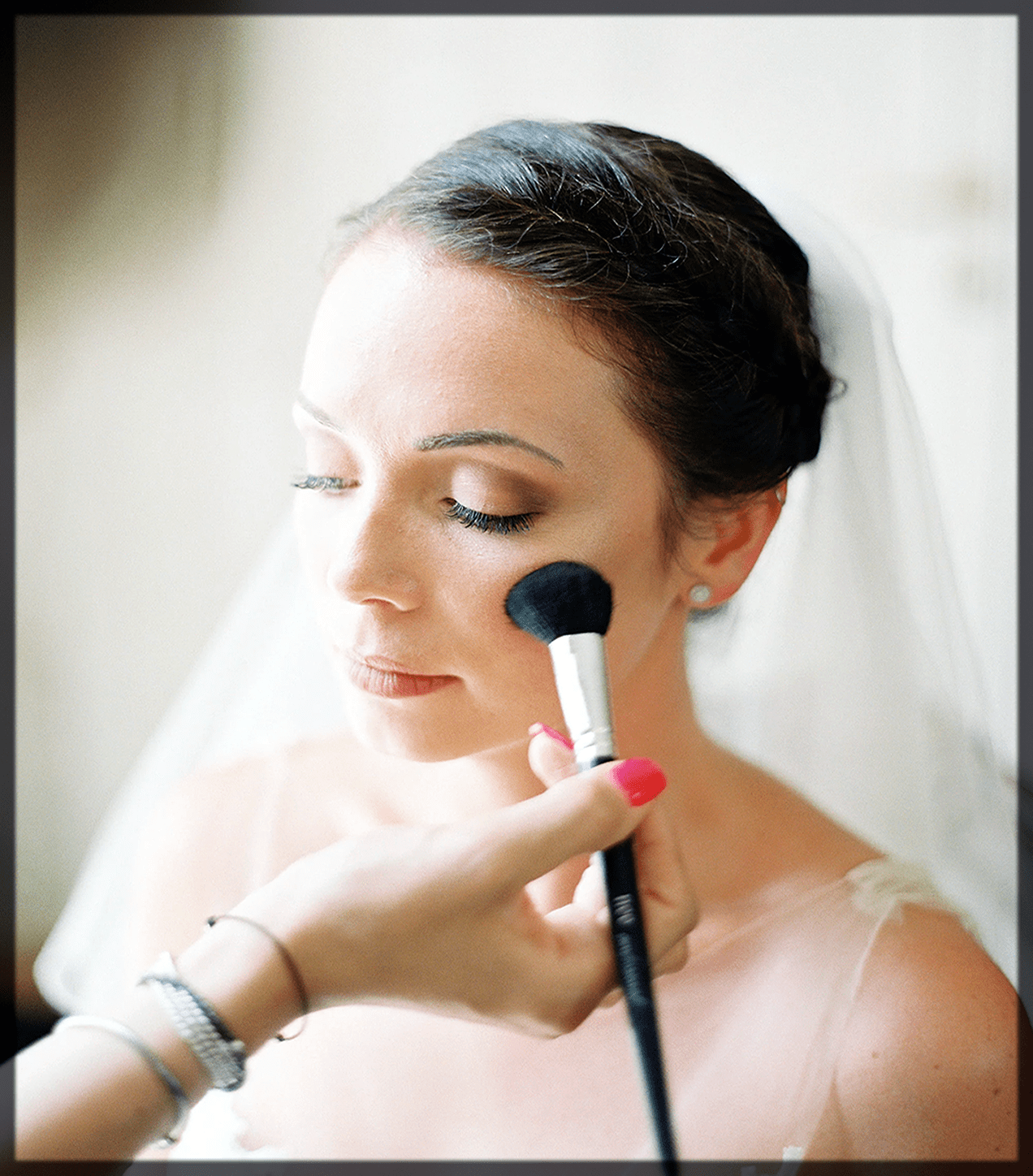 how to apply blush