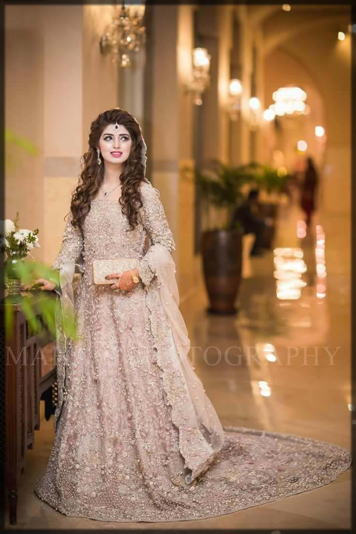 Pakistani Maxi Dresses for Wedding