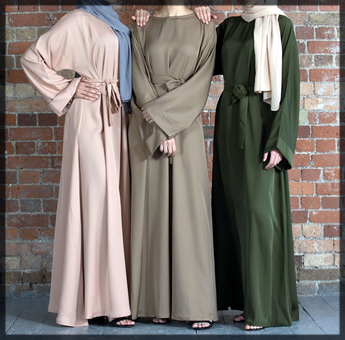 New Dubai Style Abaya Designs 2022 for Women with Hijab New Dubai Style Abaya Designs 2022 for Women with Hijab