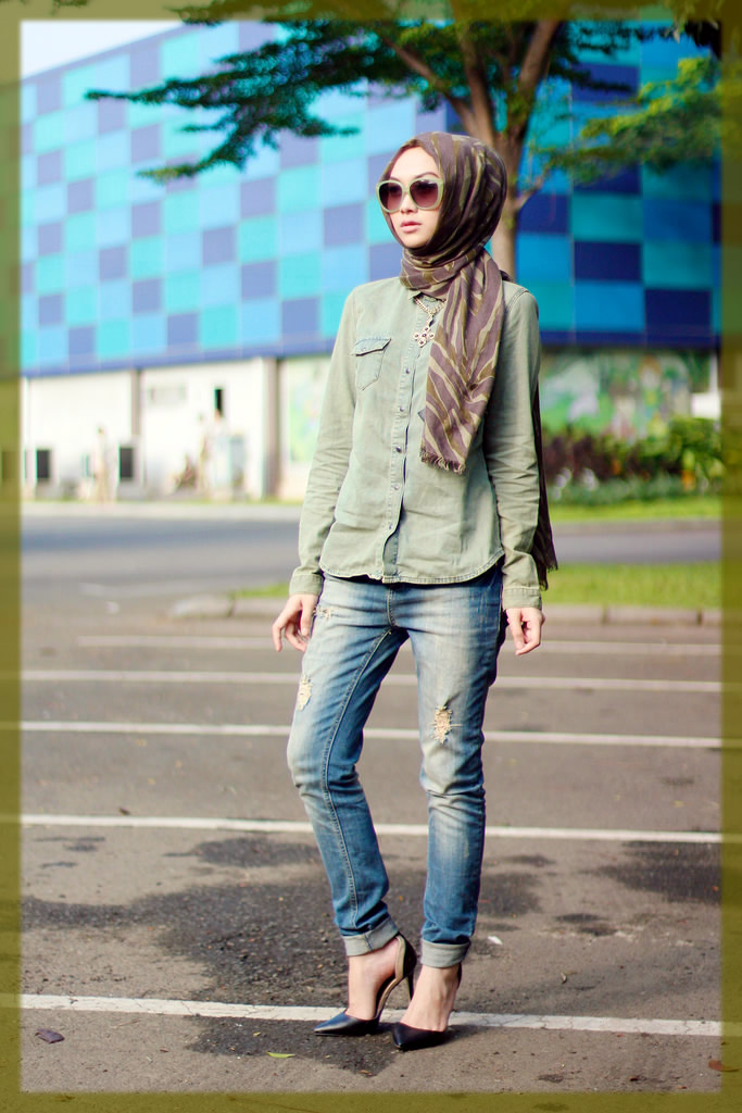 Jeans And Hijab Styles