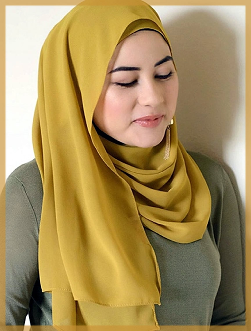 classy Side-Pinned Hijab Style for girls
