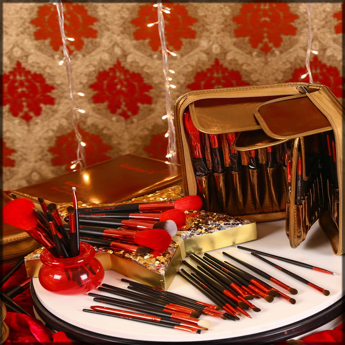 BRUSHES KIT Latest Kashees Makeup Products