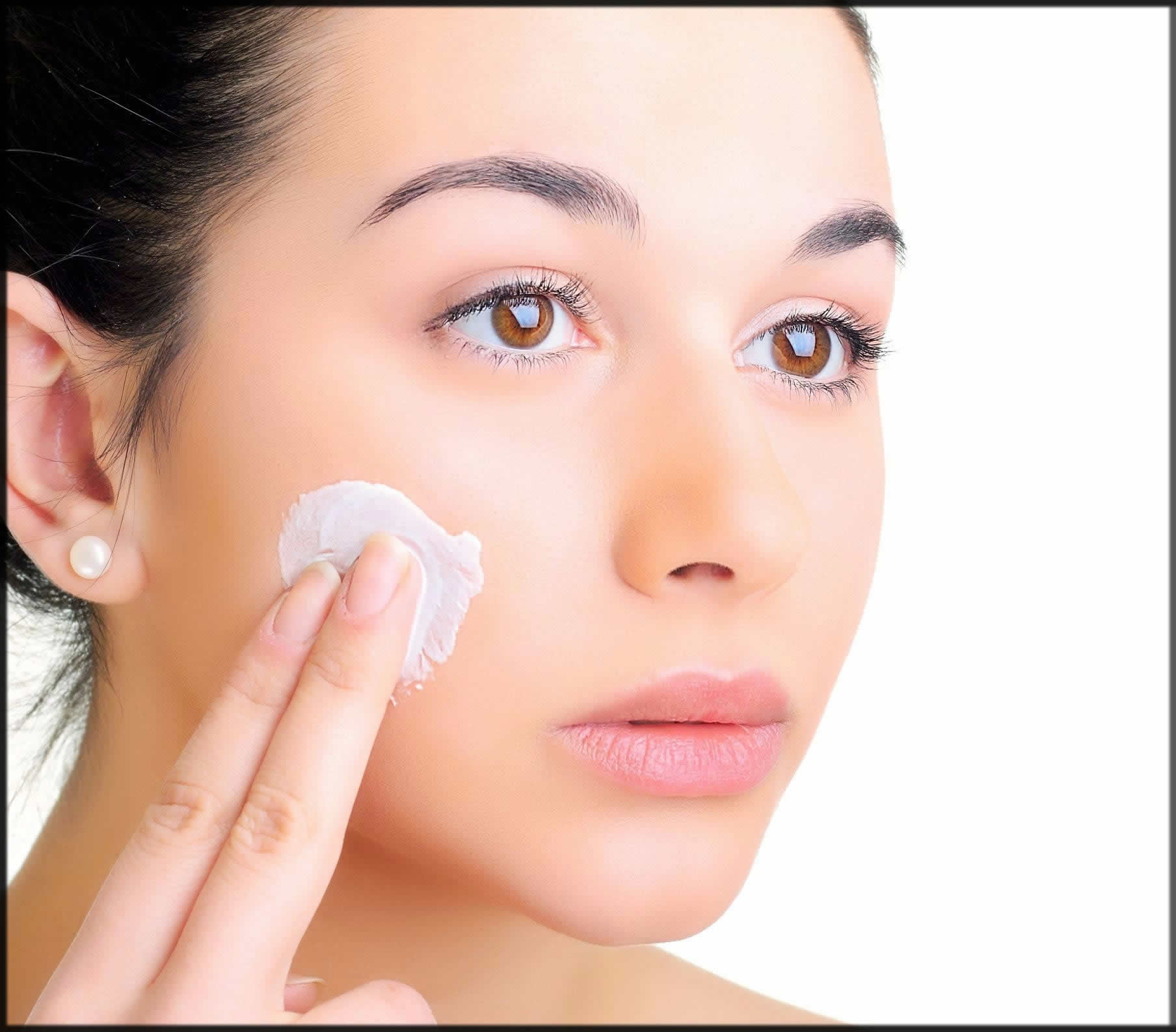 Daily skin care routine for women