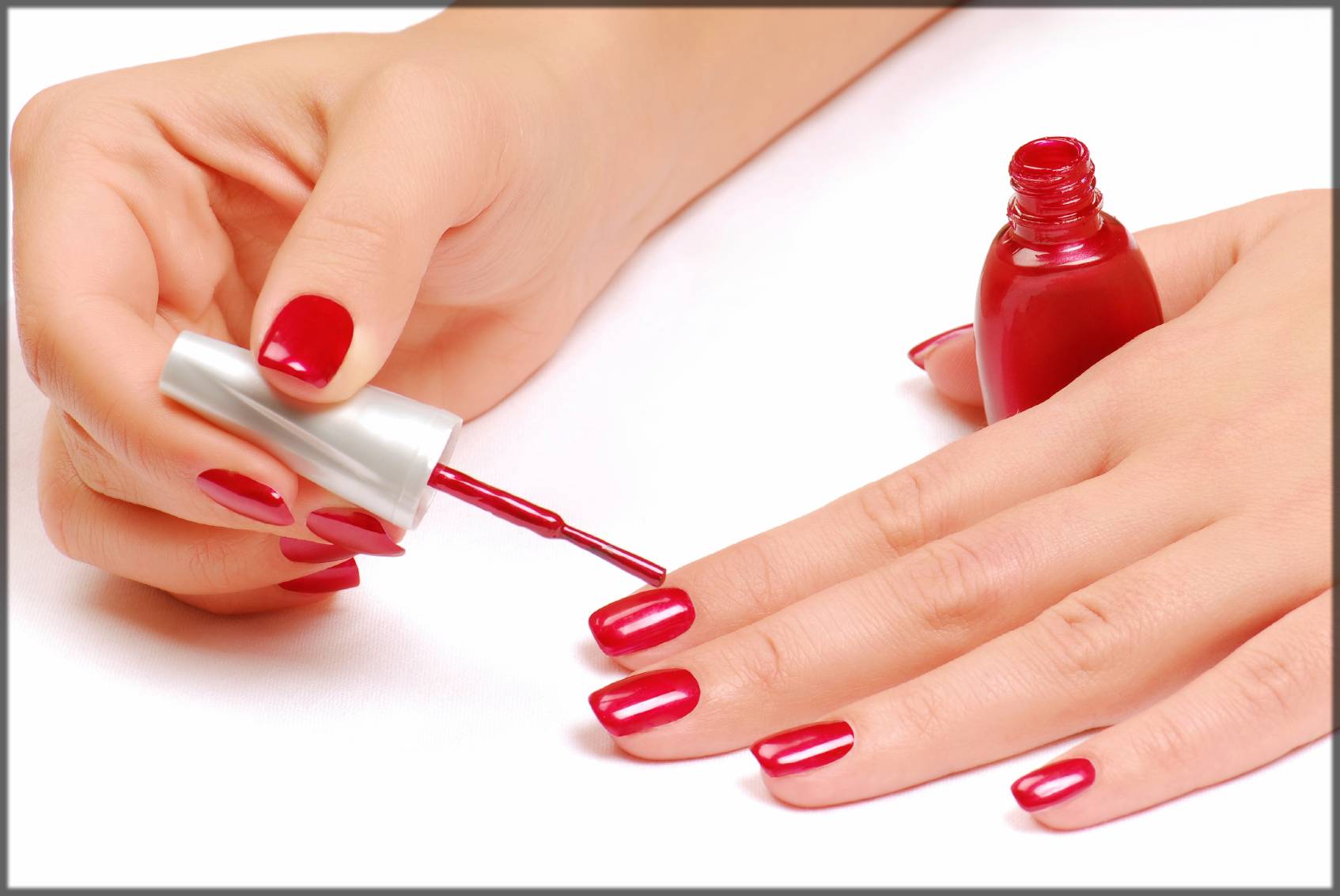 decorate hands after skin whitening manicure