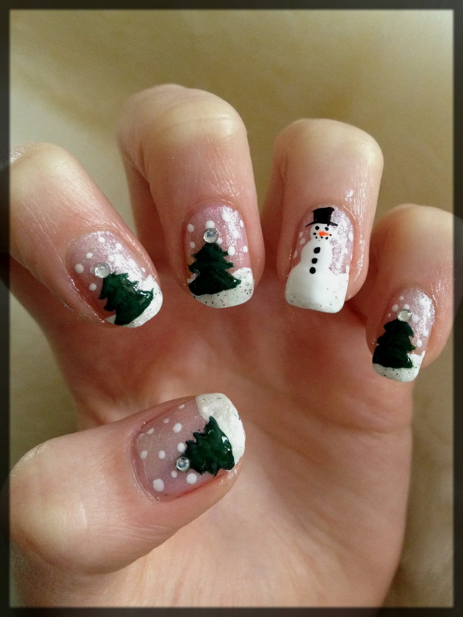 green and white nail art for women