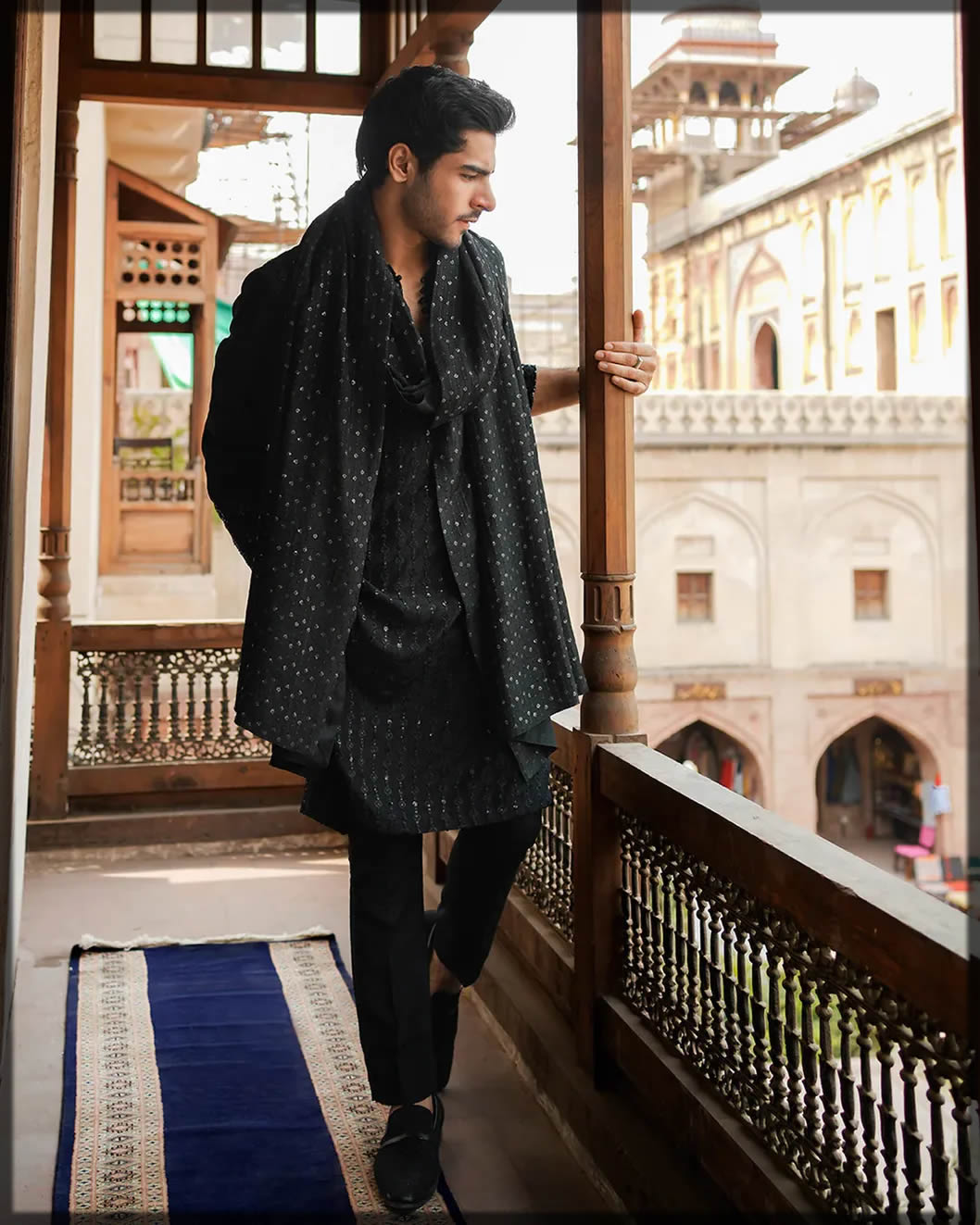 groom in kurta pajama