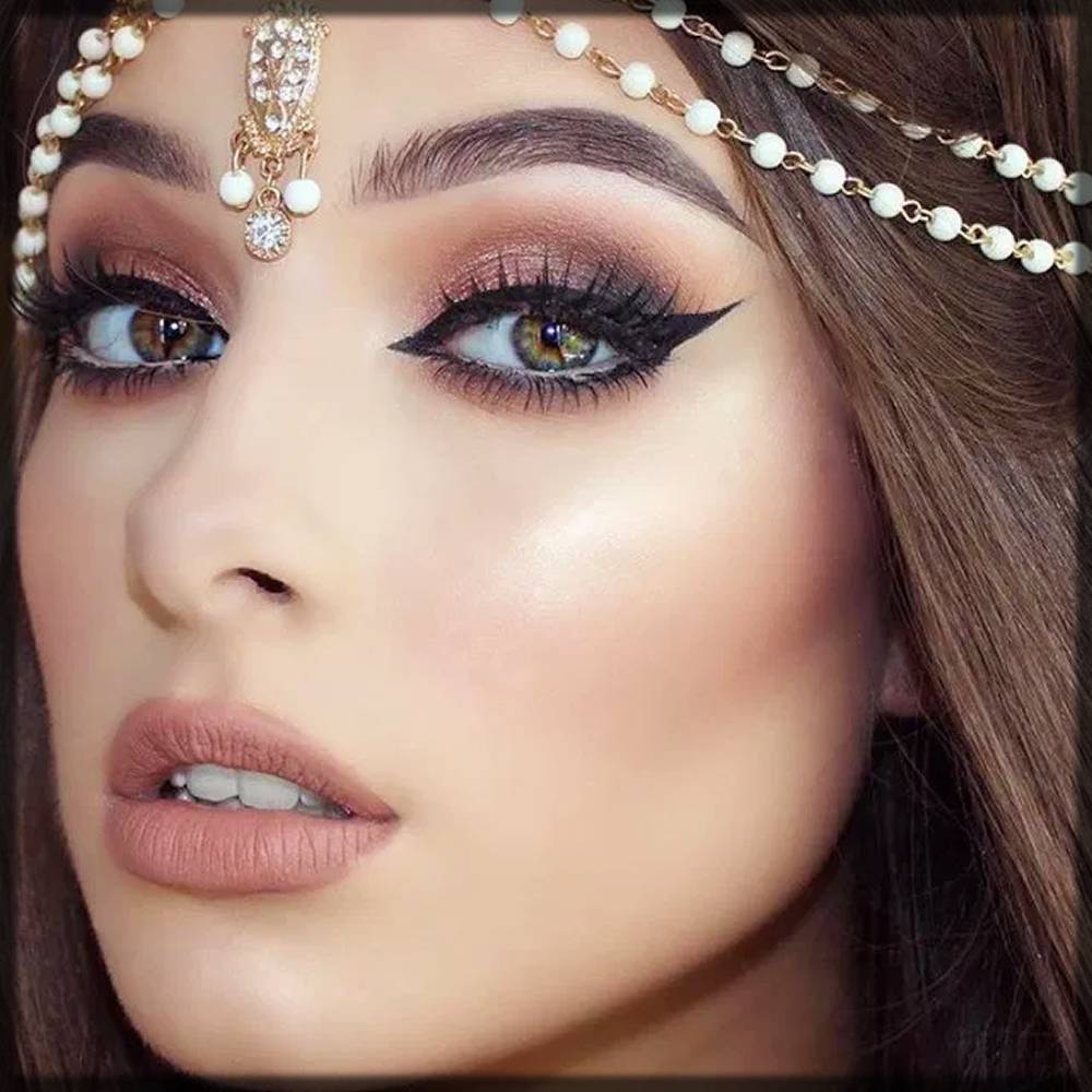 12 Best Arabic Eye Makeup Looks For Every Occasion