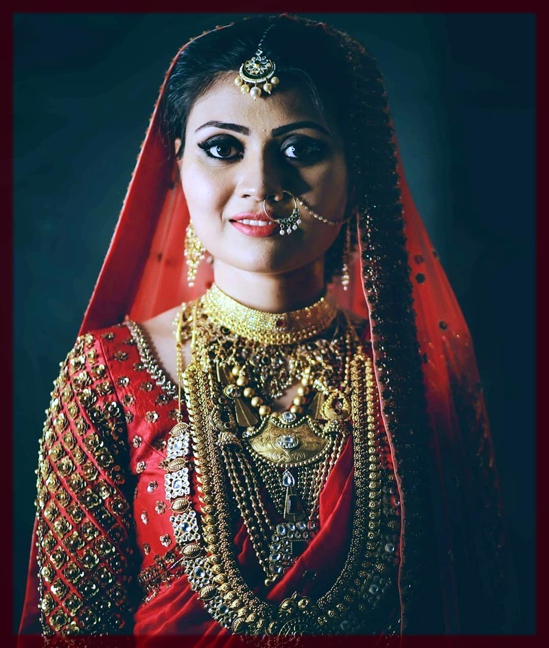 Traditional Gold Wedding Necklace Designs