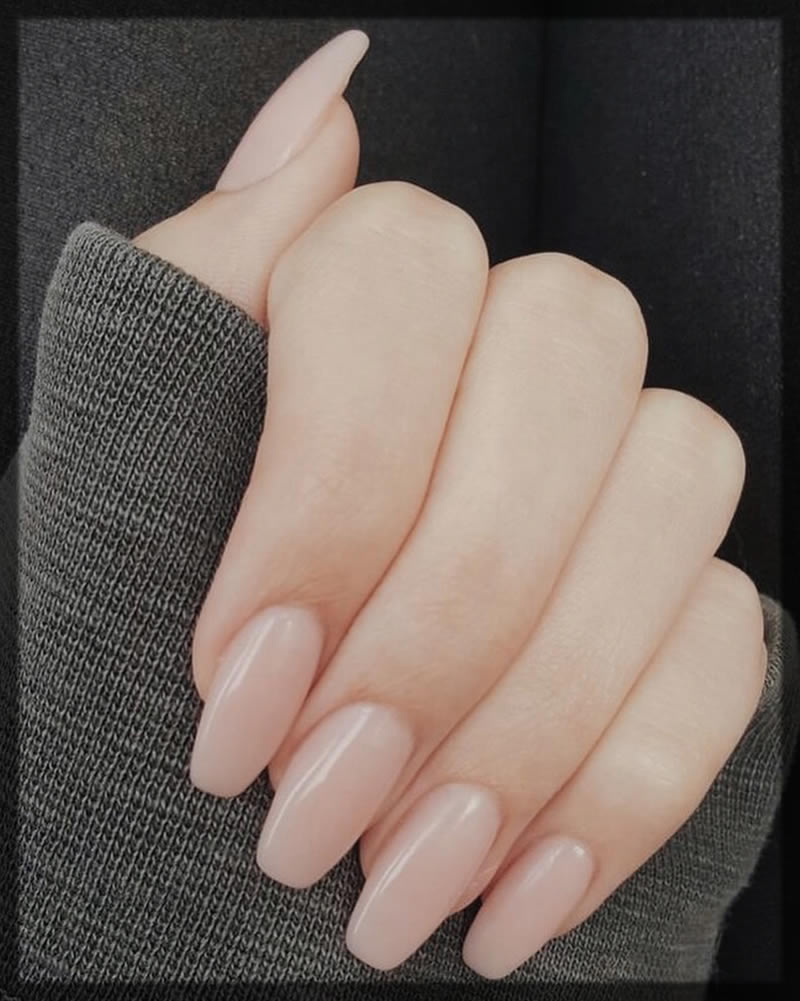 7 Types of Manicures for 2022 - Best Manicure to Try for Your Nails