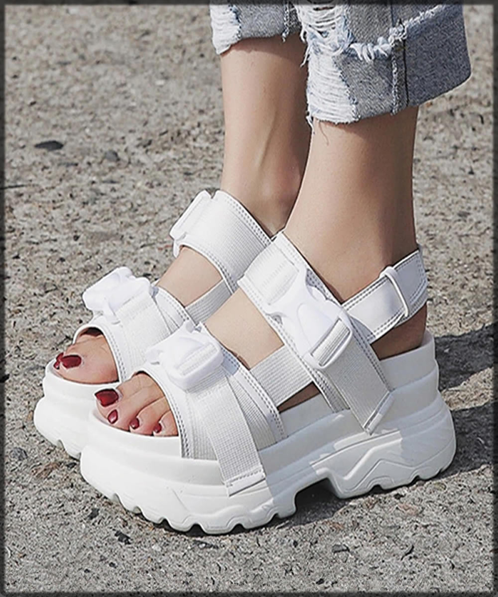 90's fashion trends of summer platform sandals