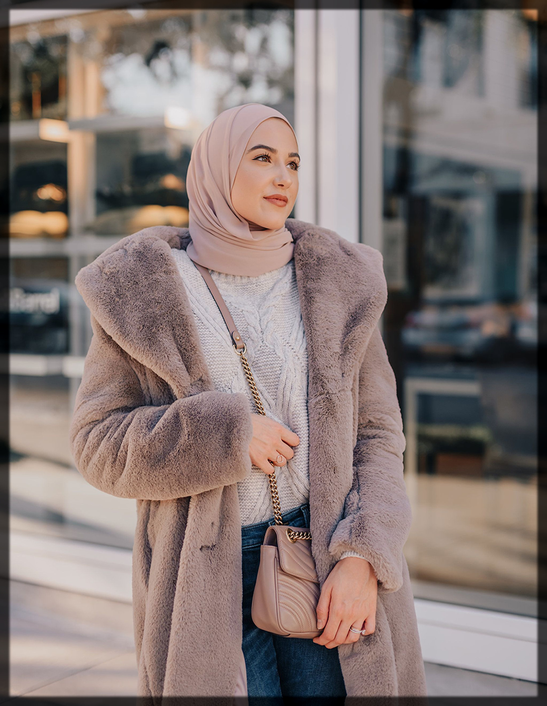 10 Coolest Winter Hijab  Styles with Outfit Combinations 