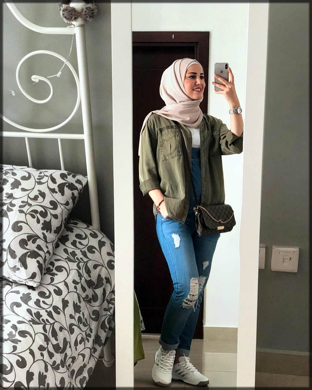 fully covered hijab styles with jackets