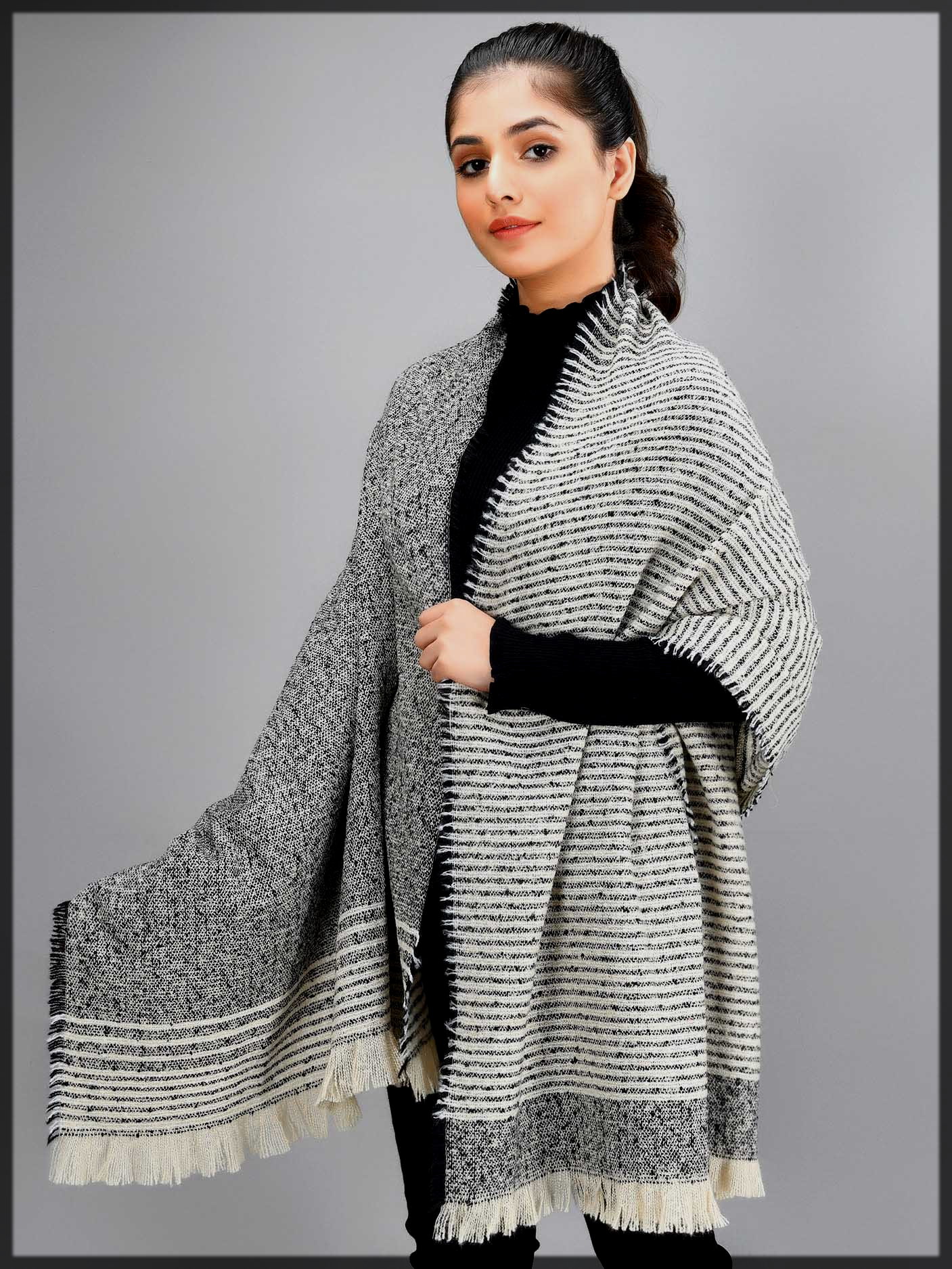 Noteworthy Breakout Winter shawl