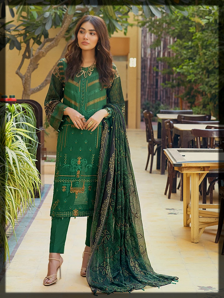 green shaded summer outfit for women