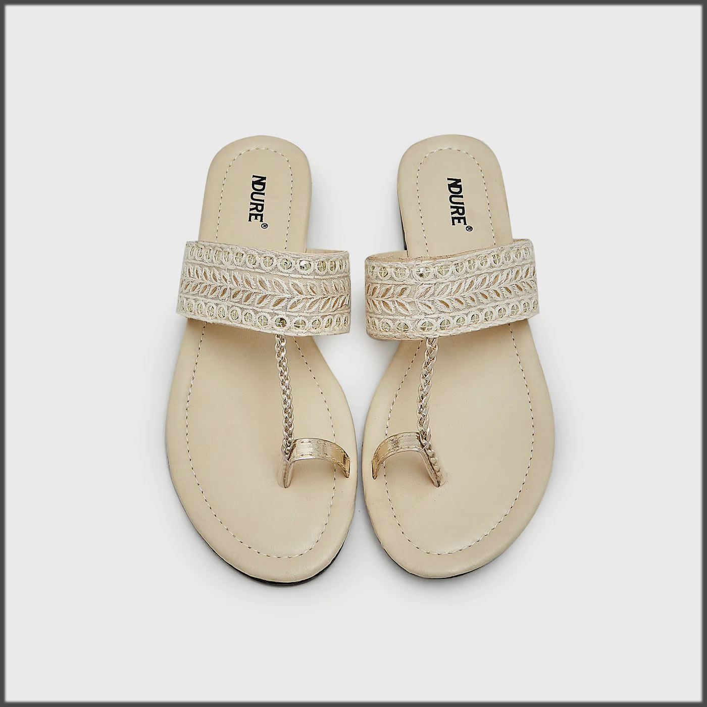 Ethnic Toe-Ring Flat Shoes for Ladies