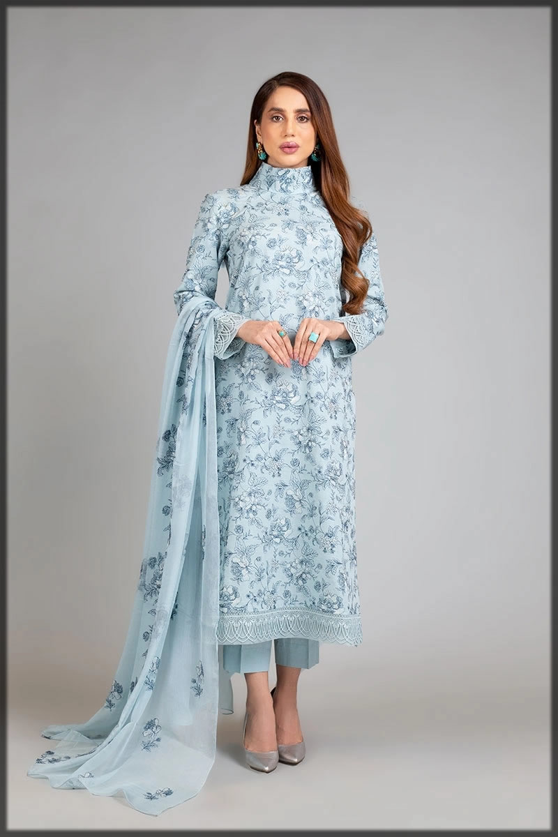 blue bareeze winter khaadi suit
