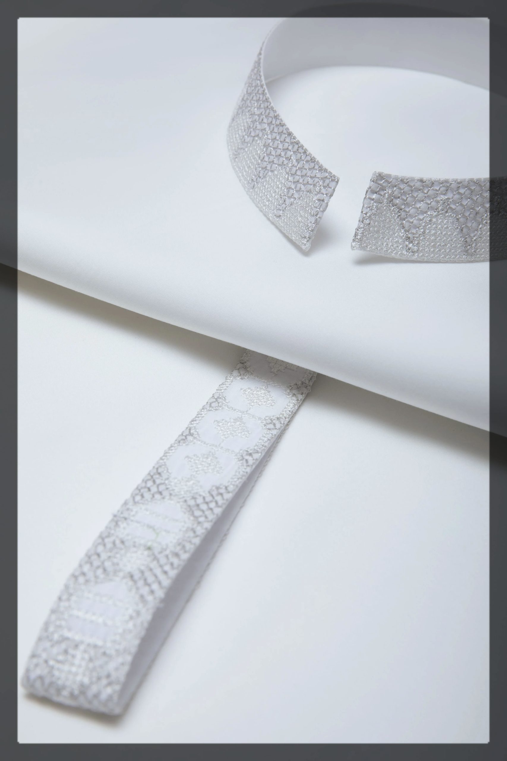 white paper cotton suit for men