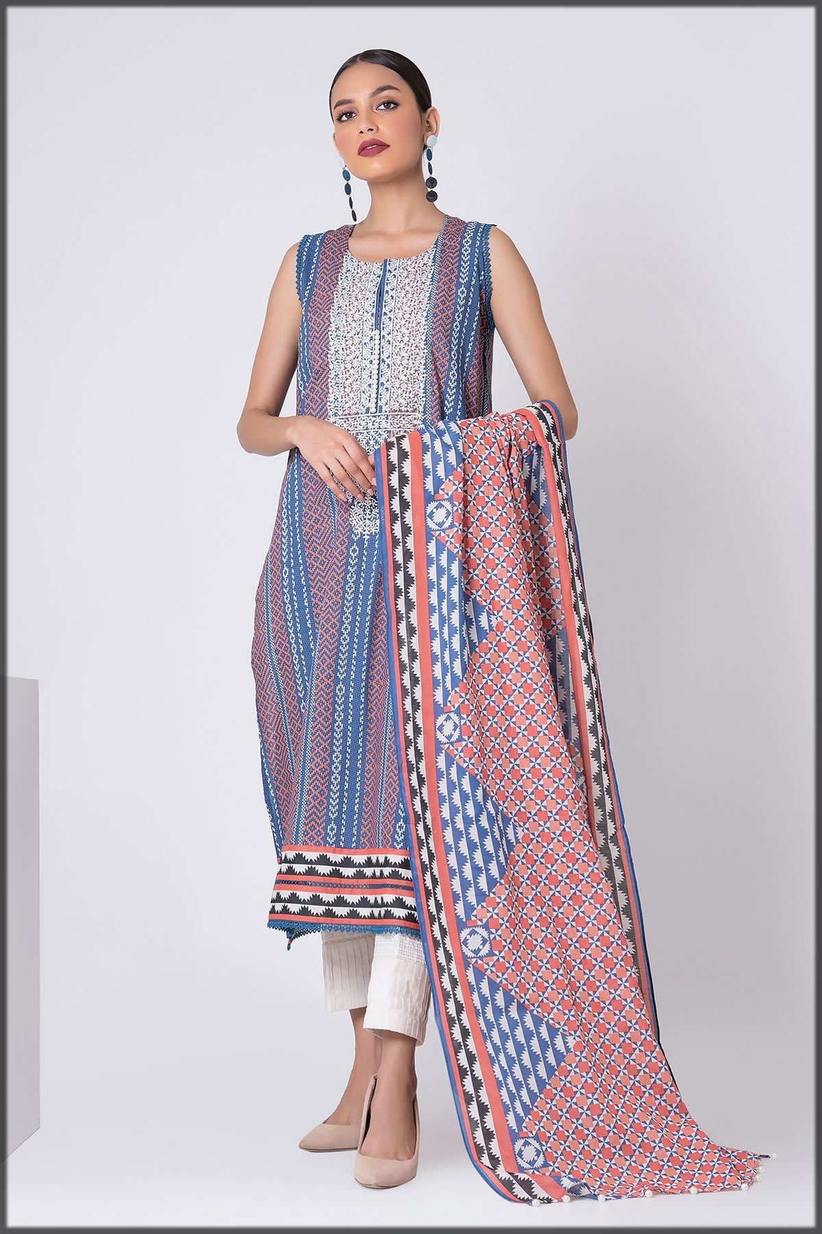 2pc embroidered lawn suit for women