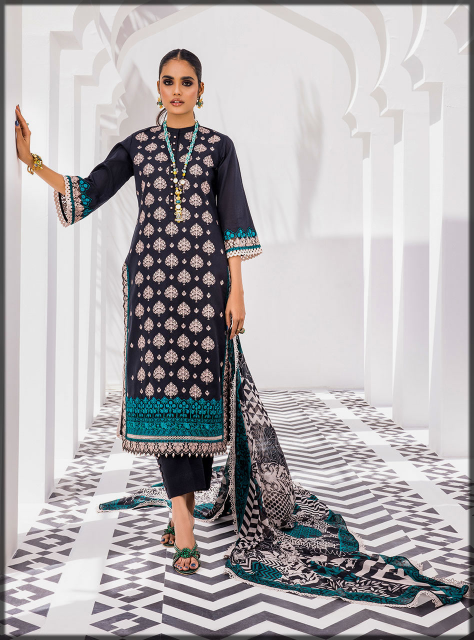 Latest Threads and Motifs Summer Lawn Collection for Women