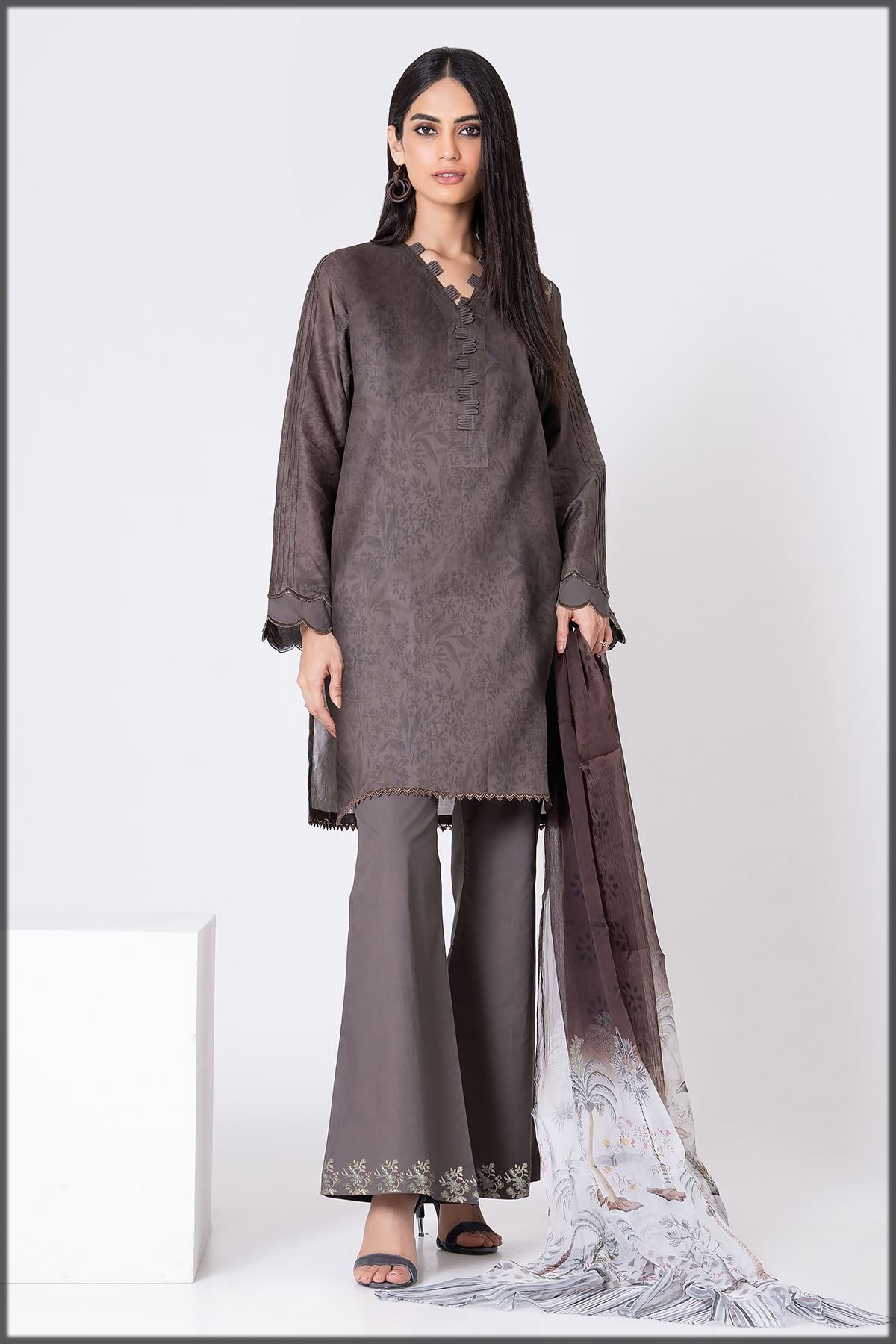 khaadi summer collection dyed embroidered 3pc suit for women