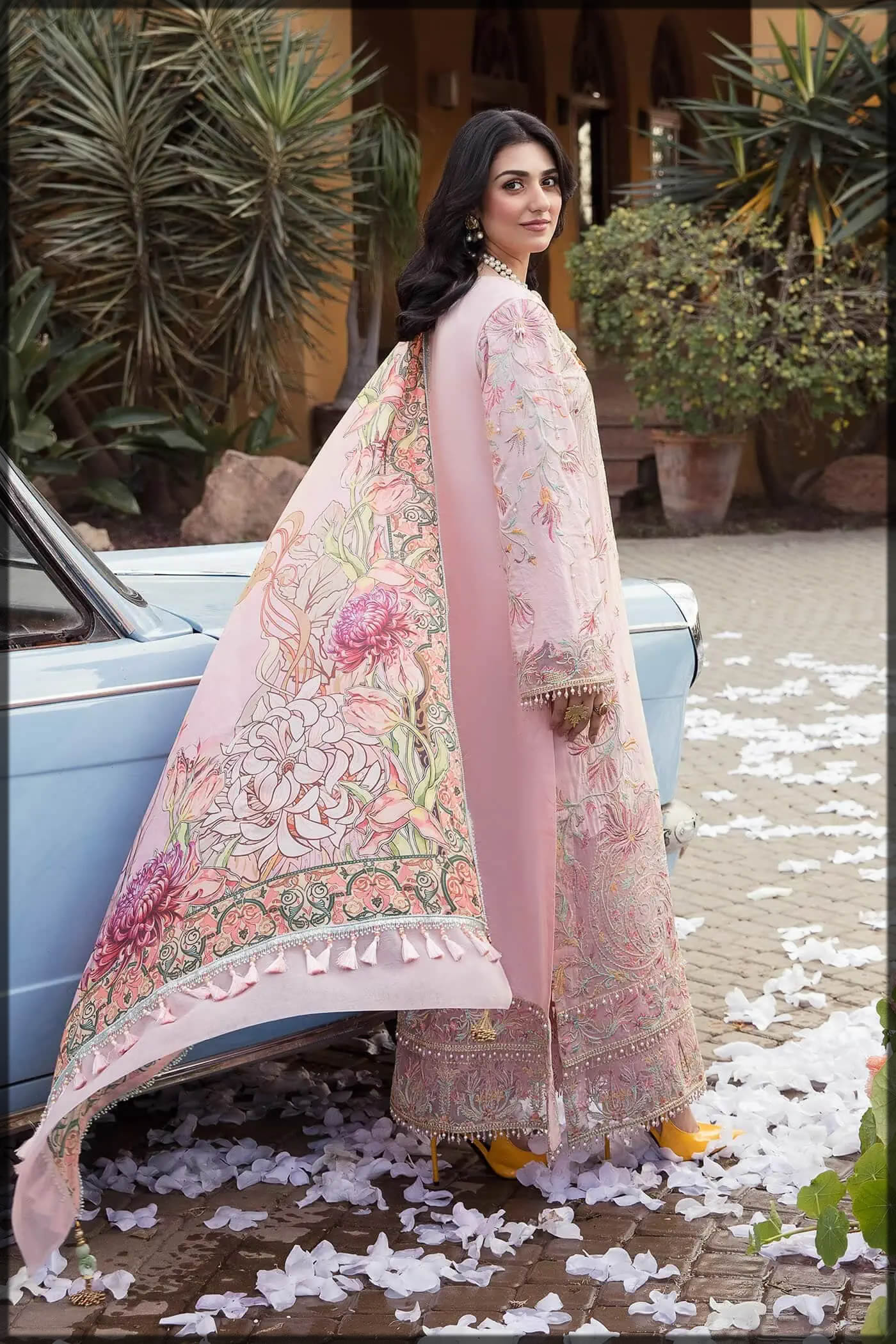 Nilofer Shahid luxury lawn attires
