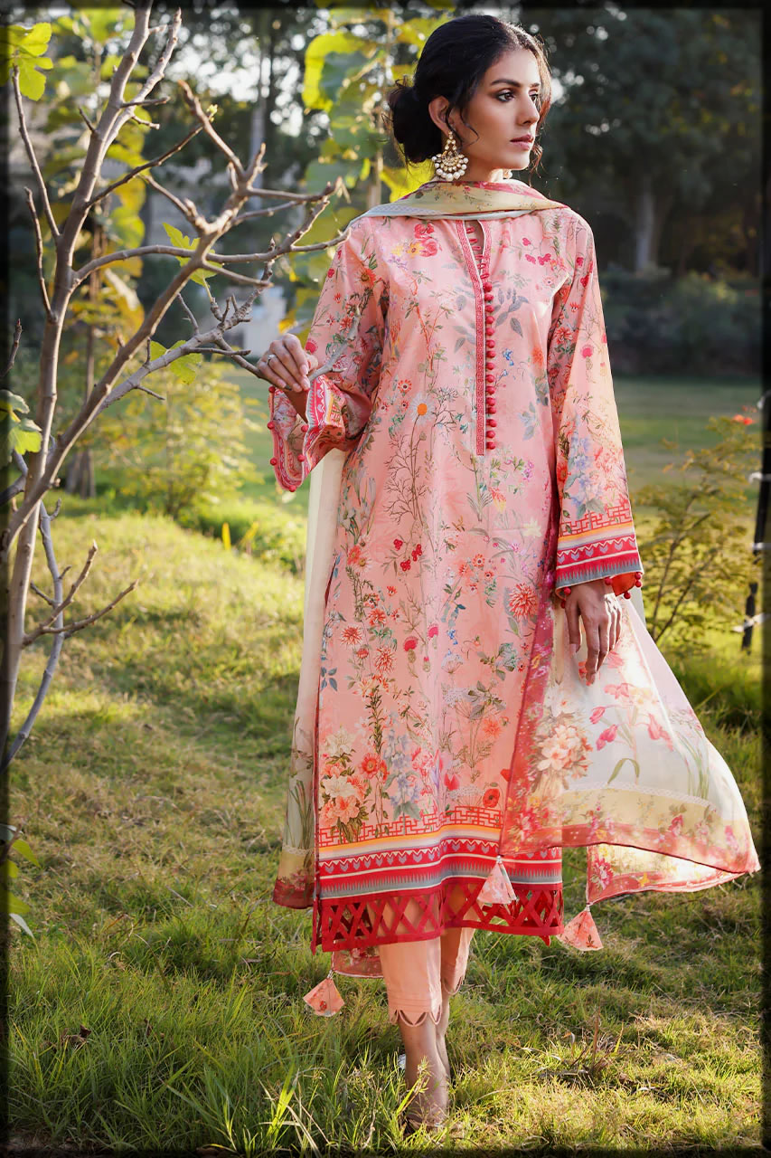 Blooming Flowers Outfit by Nida Azwer Luxury Lawn