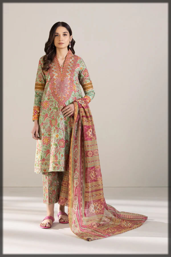 Embroidered Cambric Suit for women