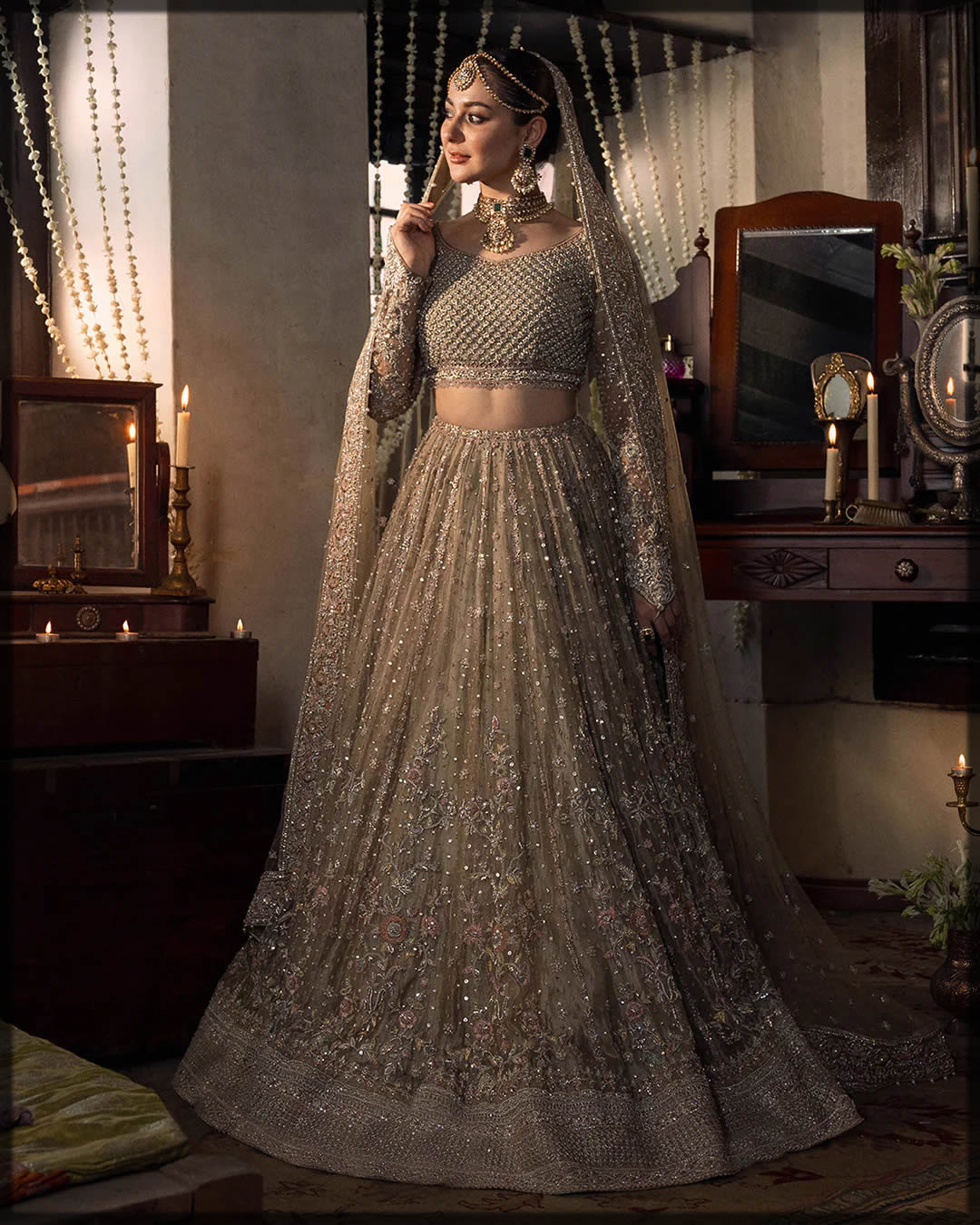 Faiza saqlain pakistani wedding dresses ft Hania amir